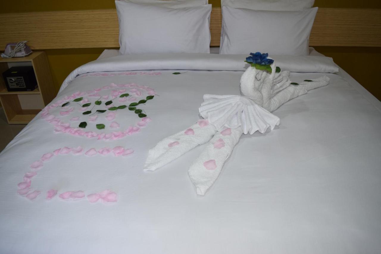 Hotel Sriwijaya 99 Palembang Extérieur photo