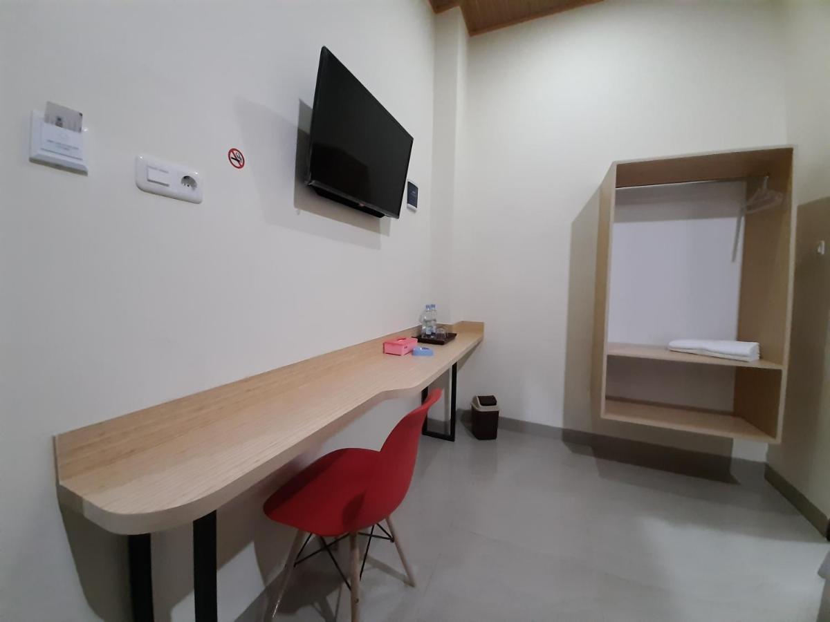 Hotel Sriwijaya 99 Palembang Extérieur photo